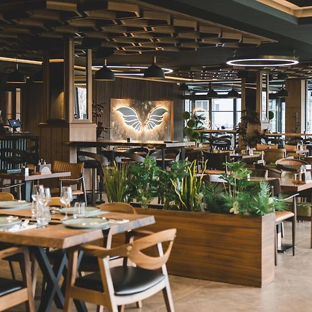 Bristol Hotel بودغوريتْسا المظهر الخارجي الصورة