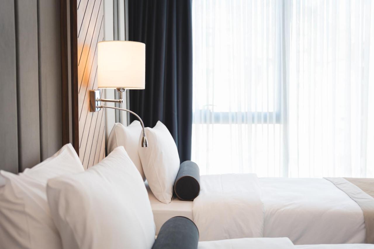 Bristol Hotel بودغوريتْسا المظهر الخارجي الصورة